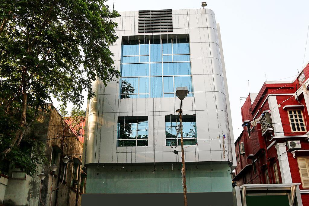 Reliable Inn Kolkata Eksteriør bilde