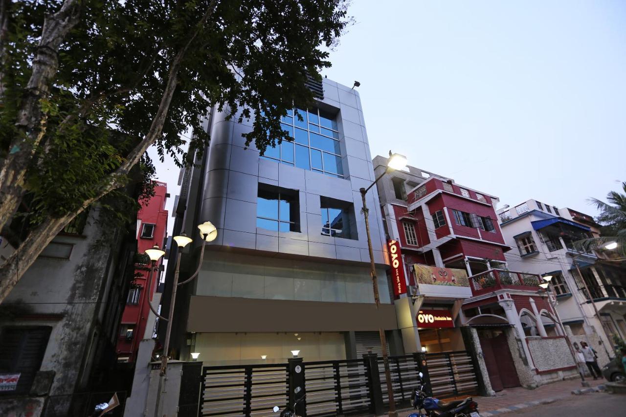 Reliable Inn Kolkata Eksteriør bilde